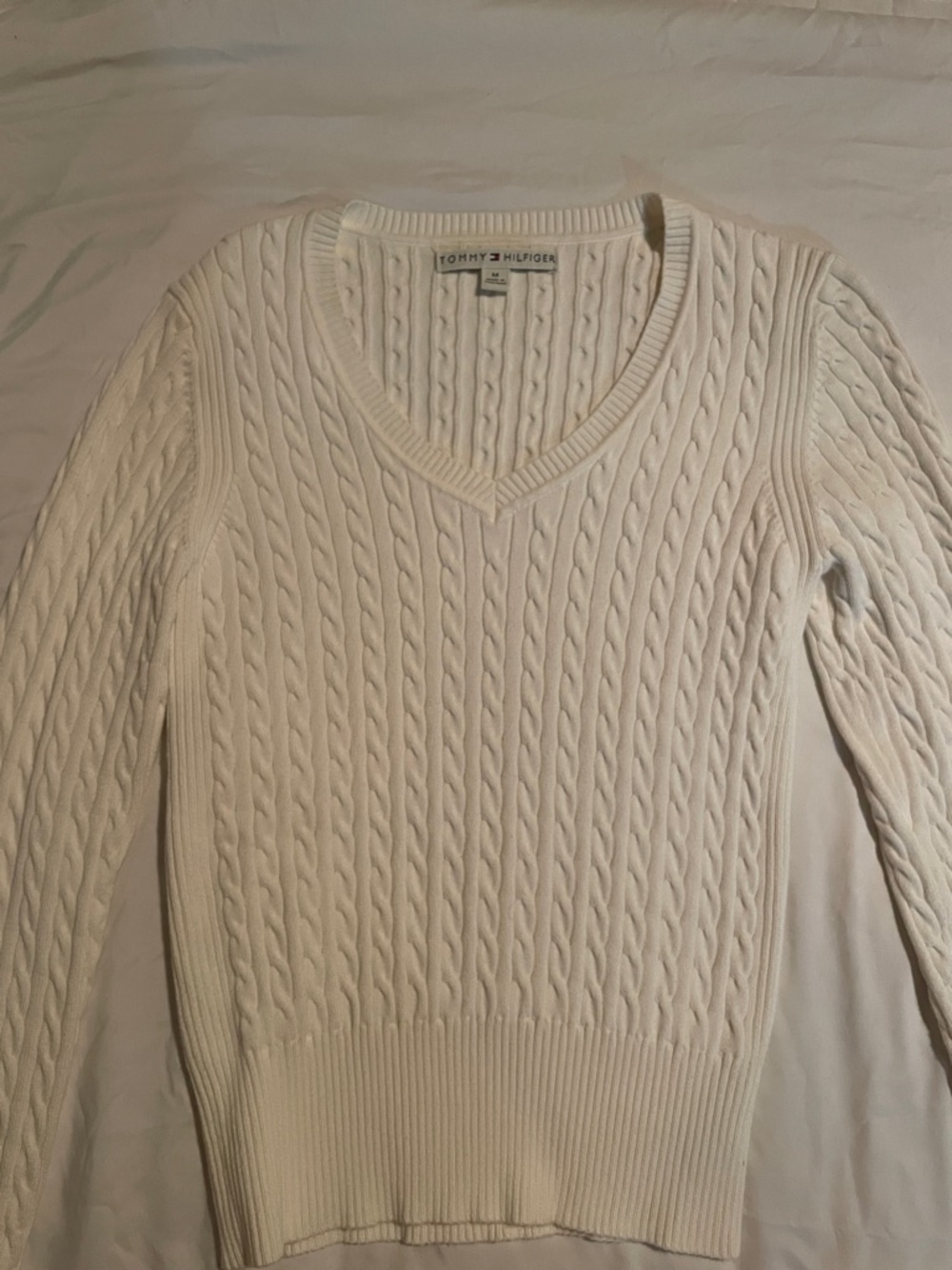 Tommy Hilfiger Cream Cable-Knit V-Neck Sweater - Classic Women's Pullover